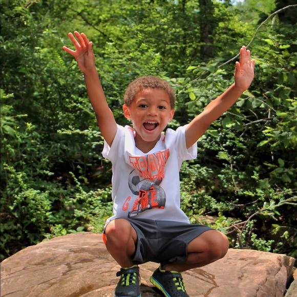 Meet your Posher, Lauren - Picture 8 of 16